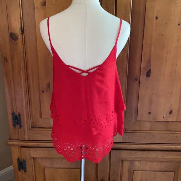 Red layered tank top - Picture 4 of 10